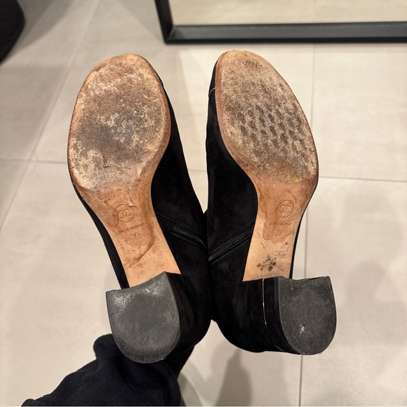 Chanel black suede block heel bootie - 39 - Picture 8 of 9